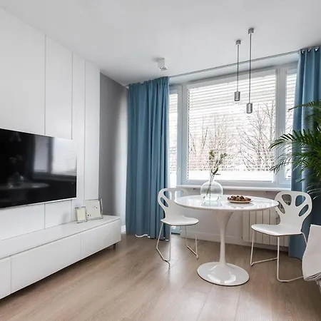 Apartament Bielany 3 Min From Metro With 5-Meals Per Day Diet Catering, Air Conditioning And Free Parking Warschau Exterior foto