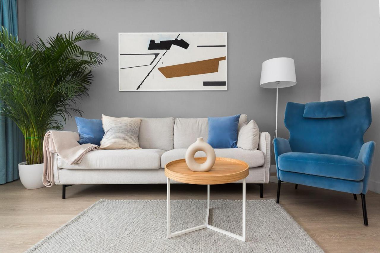Bielany 3 Min From Metro With 5-meals Per Day Diet Catering, Air Conditioning And Free Parking *