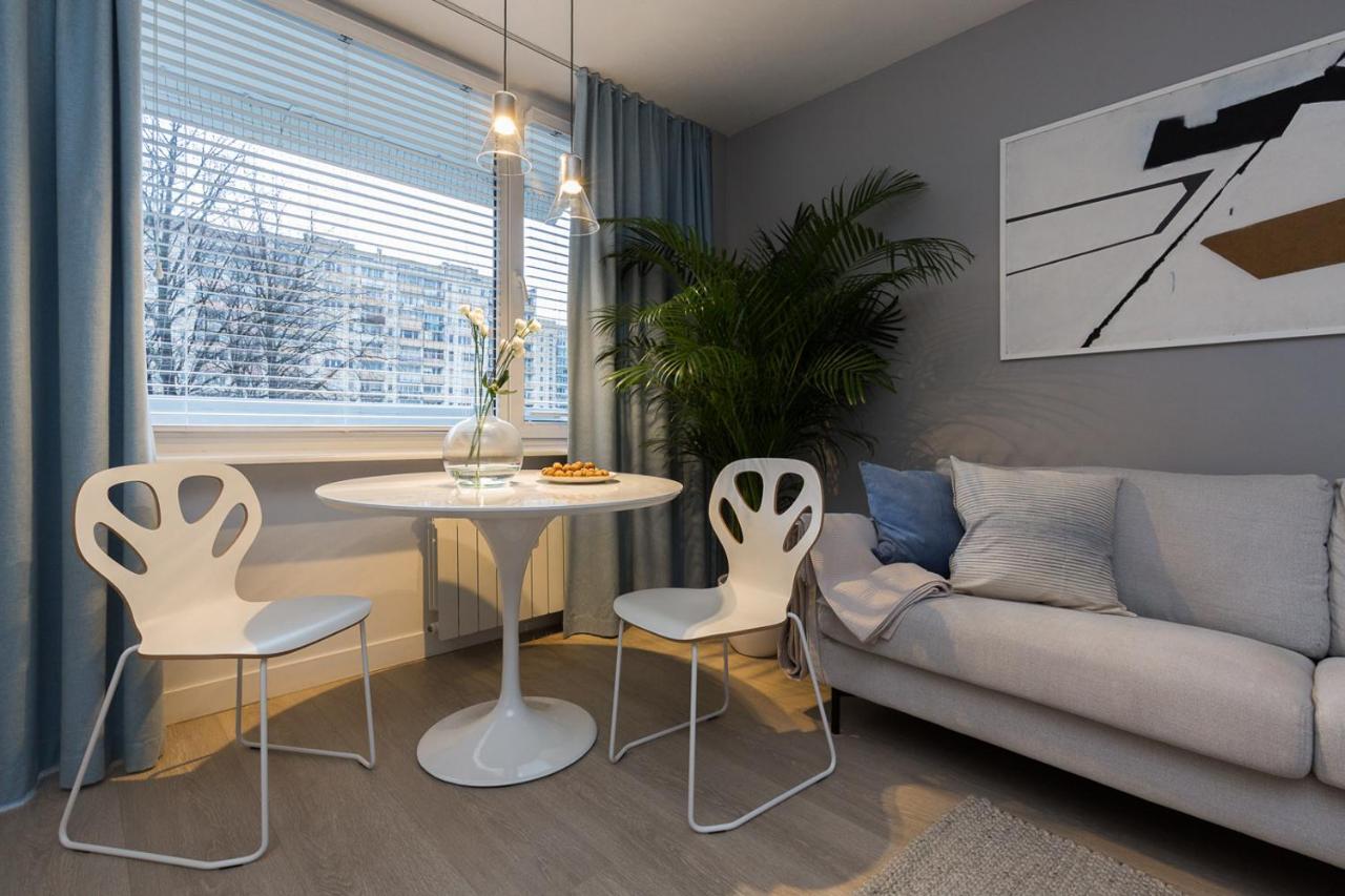 Bielany 3 Min From Metro With 5-meals Per Day Diet Catering, Air Conditioning And Free Parking * Варшава